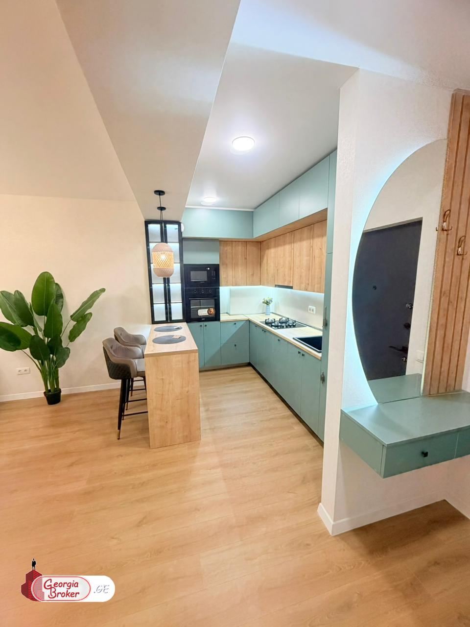 продается квартира с новым ремонтом 2-комнаты